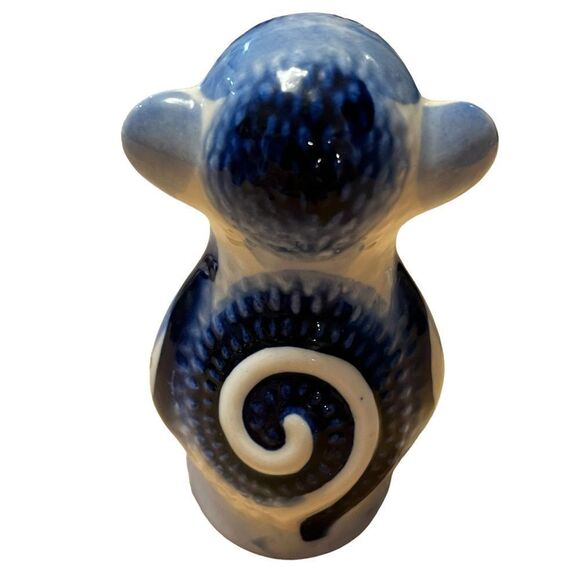 Vintage Russian Gzhel Monkey Figurine Сhinese Horoscope Porcelain MONKEY #0128 - Picture 5 of 6